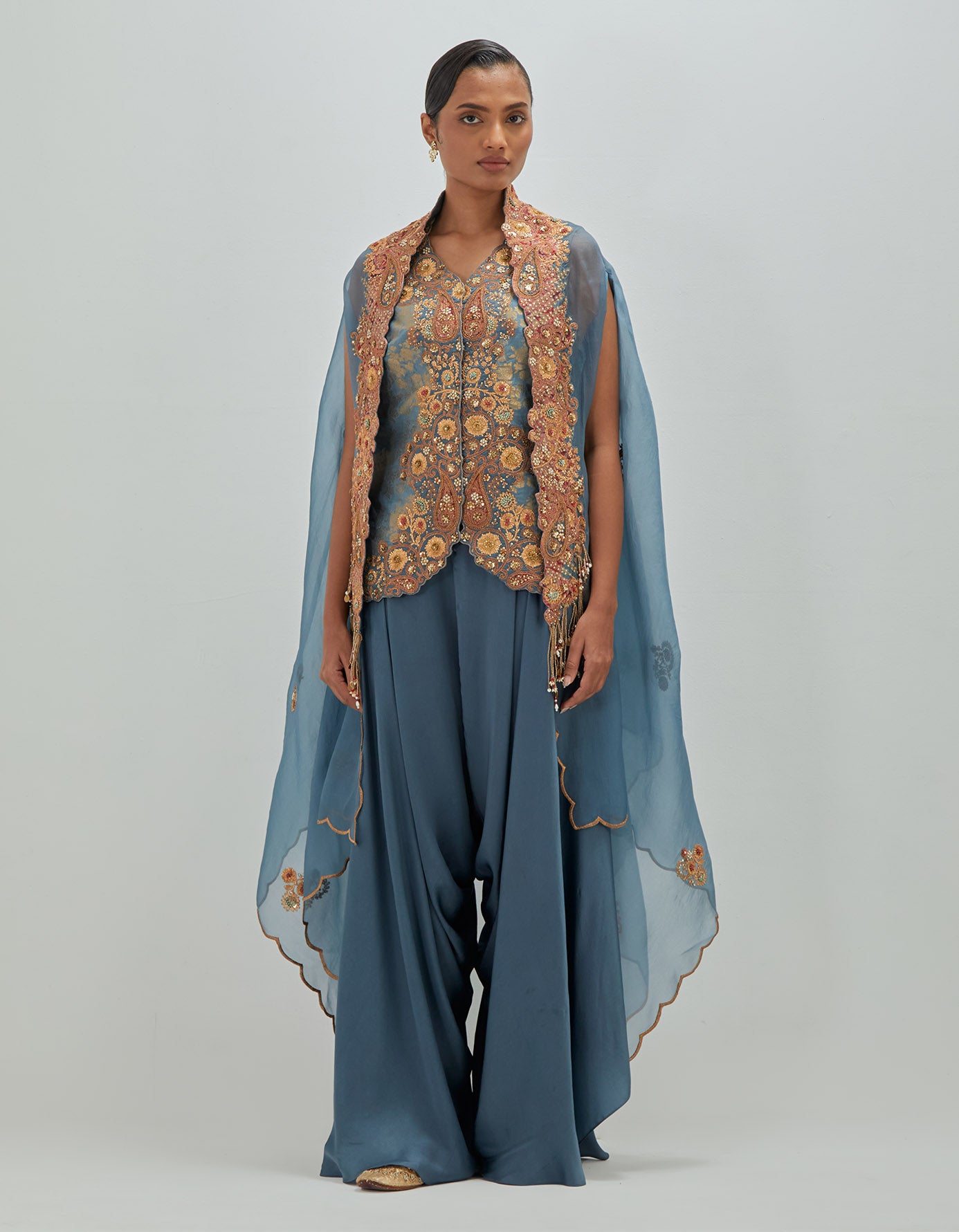 brocade short Jacket Cape set
