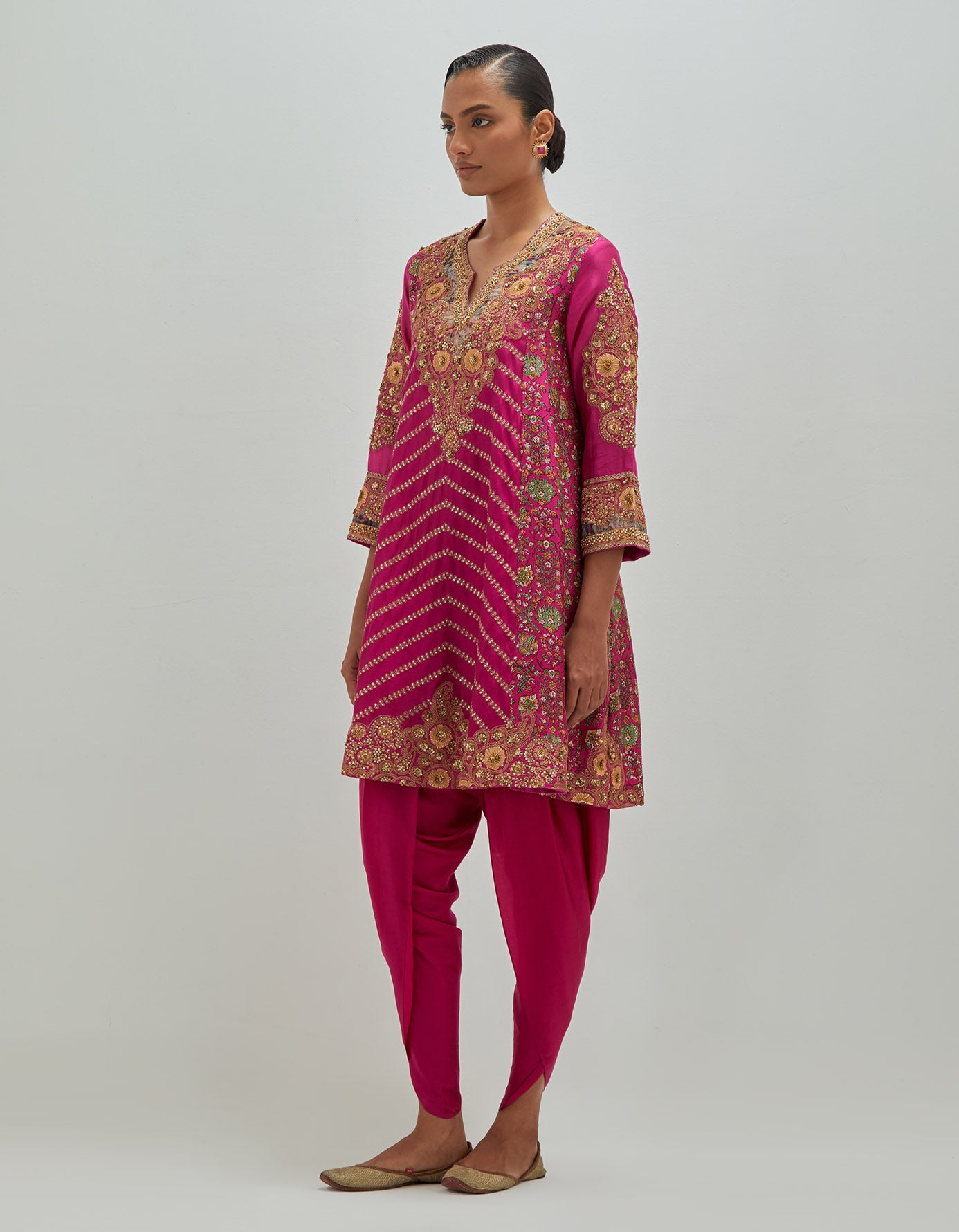 Printed Side Panelled Phiren with dhoti