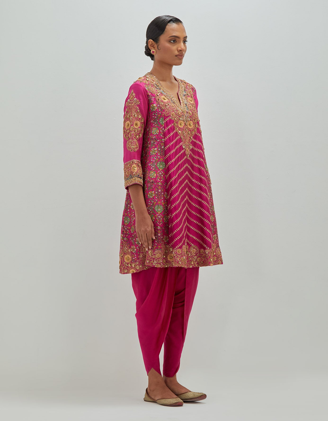 Printed Side Panelled Phiren with dhoti