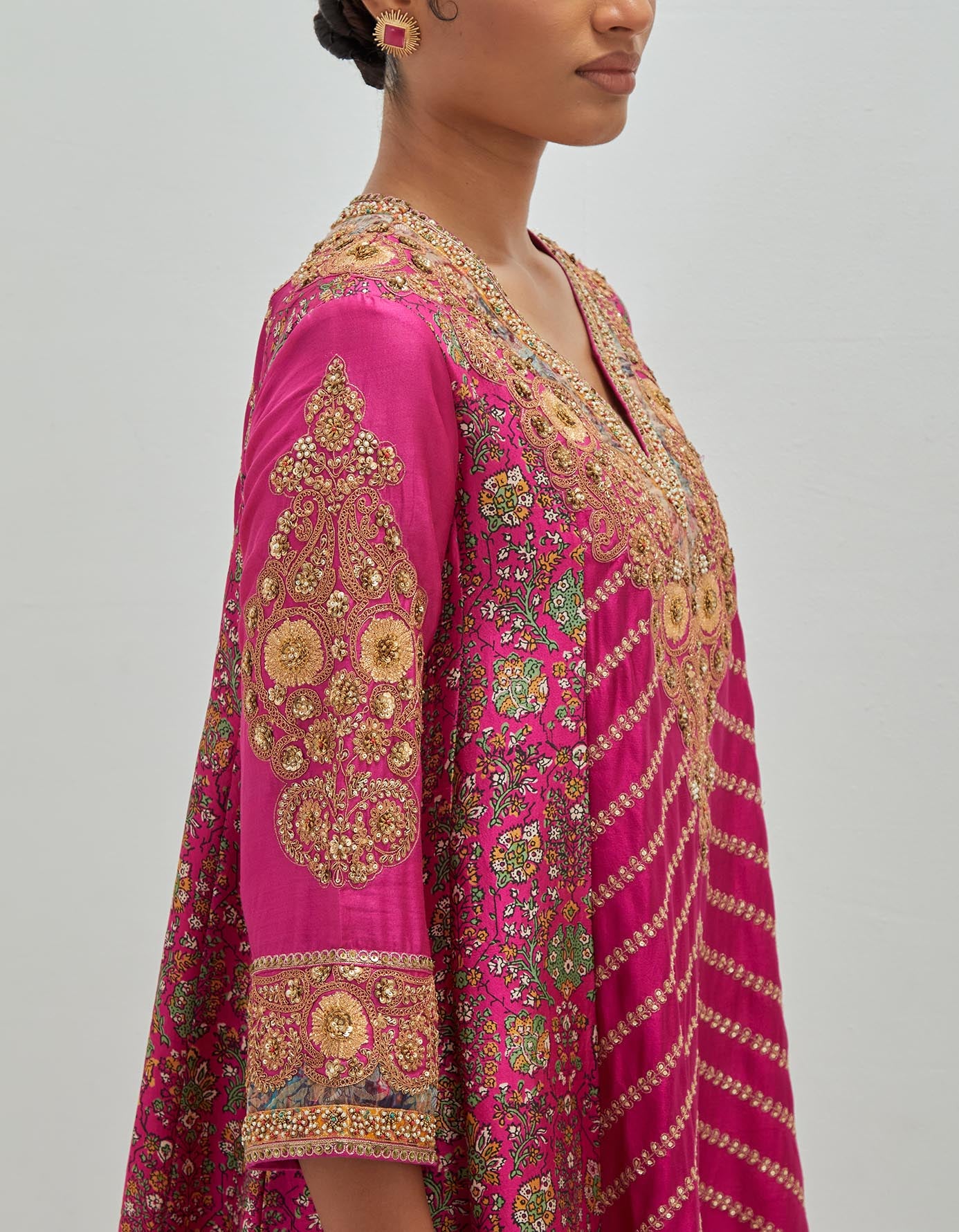 Printed Side Panelled Phiren with dhoti