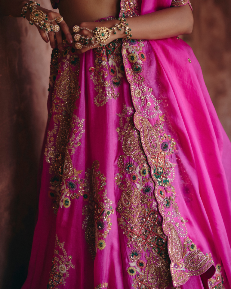 Gulrez Organza 16 Kali Lehenga With Dupatta