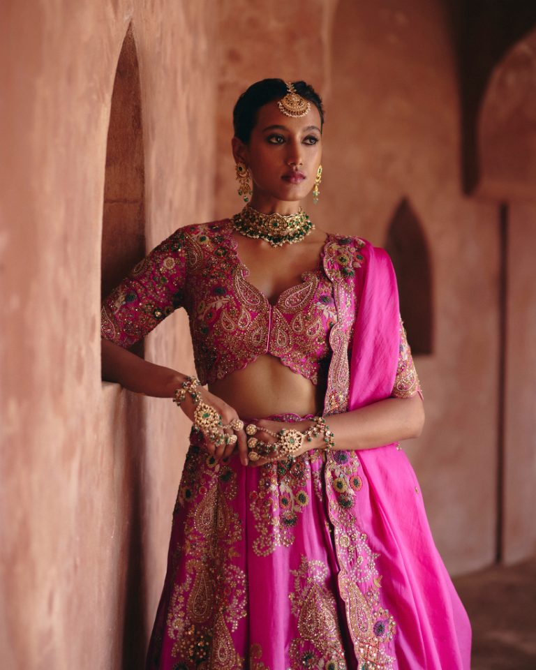 Gulrez Organza 16 Kali Lehenga With Dupatta