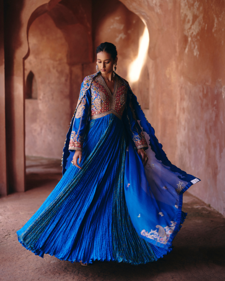 Gulred Crushed Kalidar With Organza Dupatta