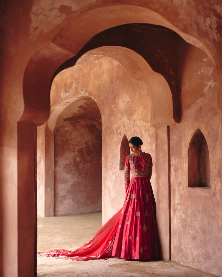 Gulrez 24 Kali Booti Kalidar With Organza Dupatta