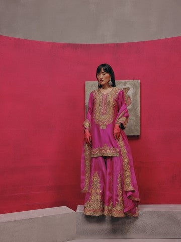 Marodi Short kurta and sharara
