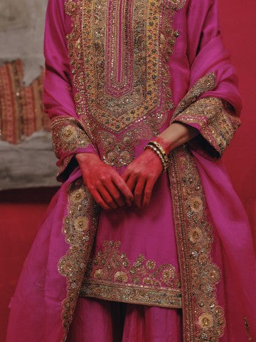 Marodi Short kurta and sharara