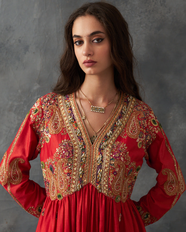 Gulrez Front Gathered Kalidar Set With Heavy Embroidered Bottom & Dupatta