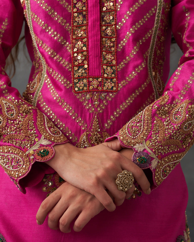 Gulrez Short Kurti With Sharara & Dupatta