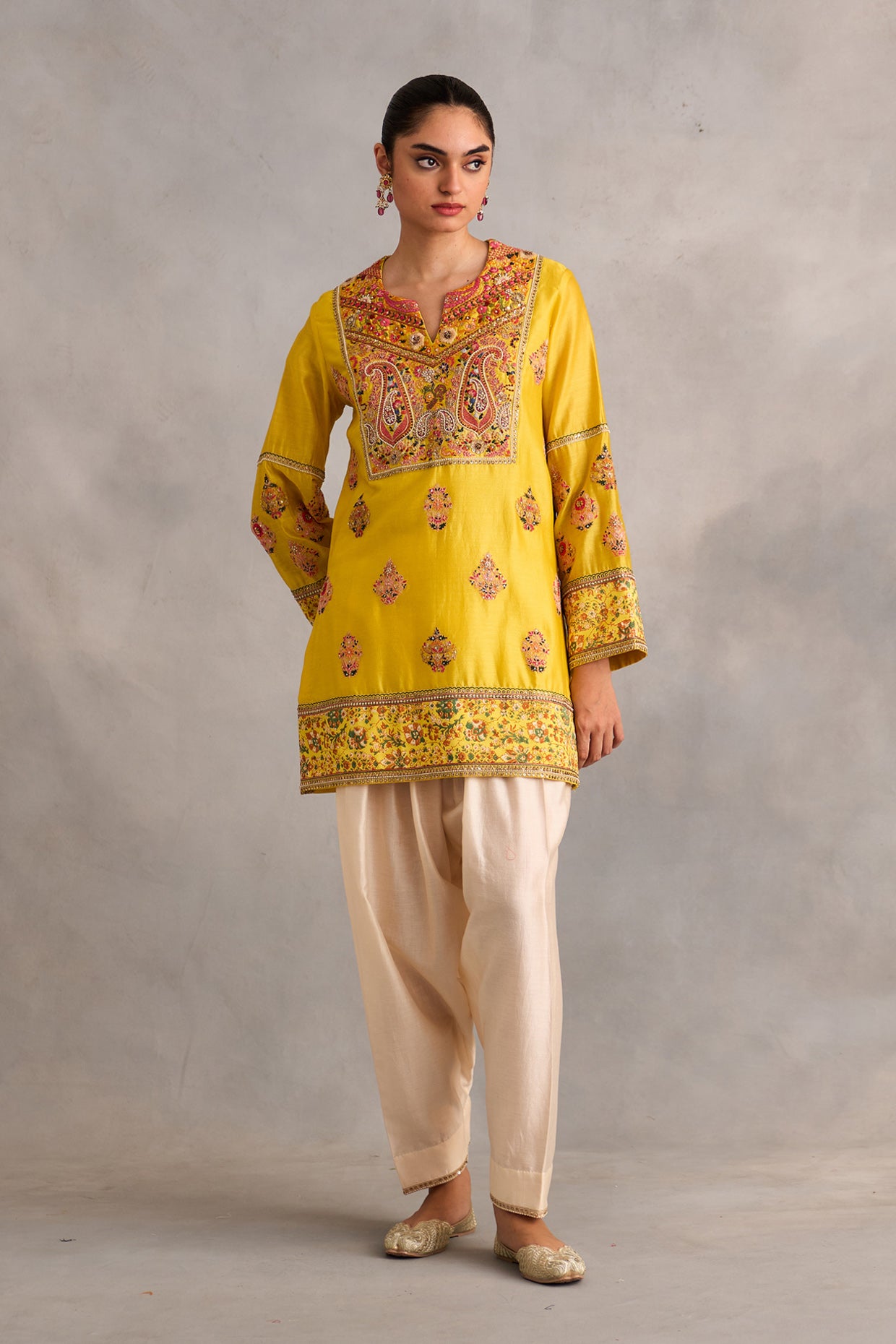 Short Kurti With Salwar