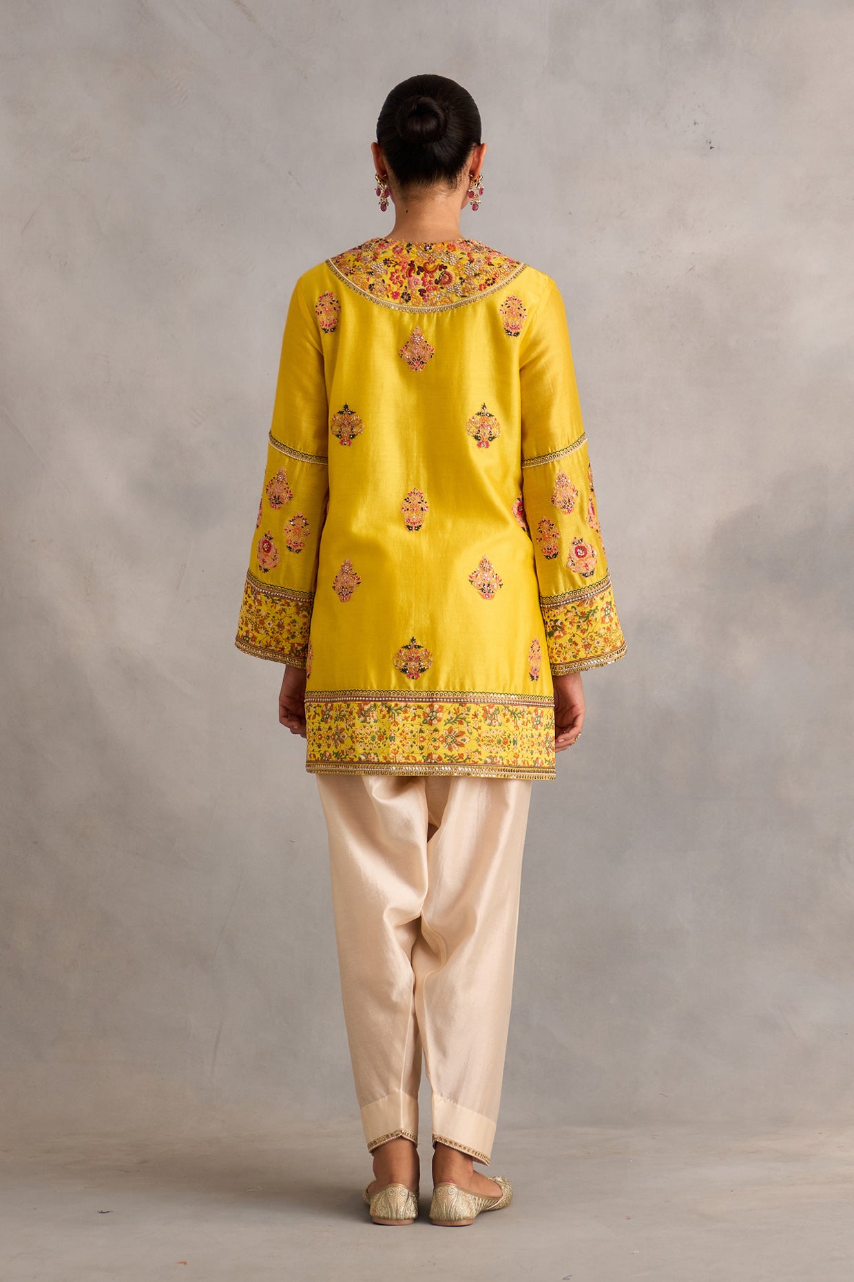 Short Kurti With Salwar