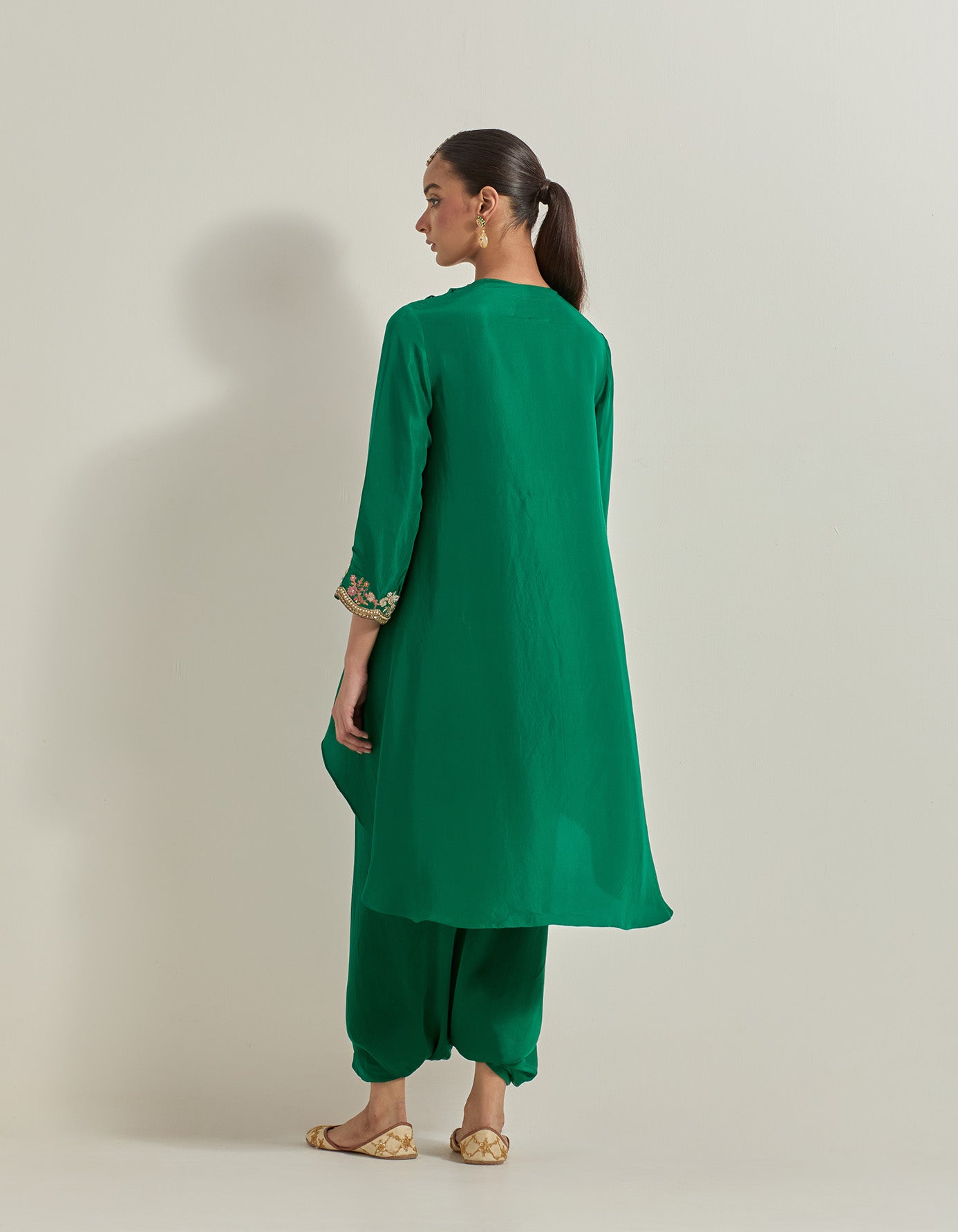 Knee length kurta set