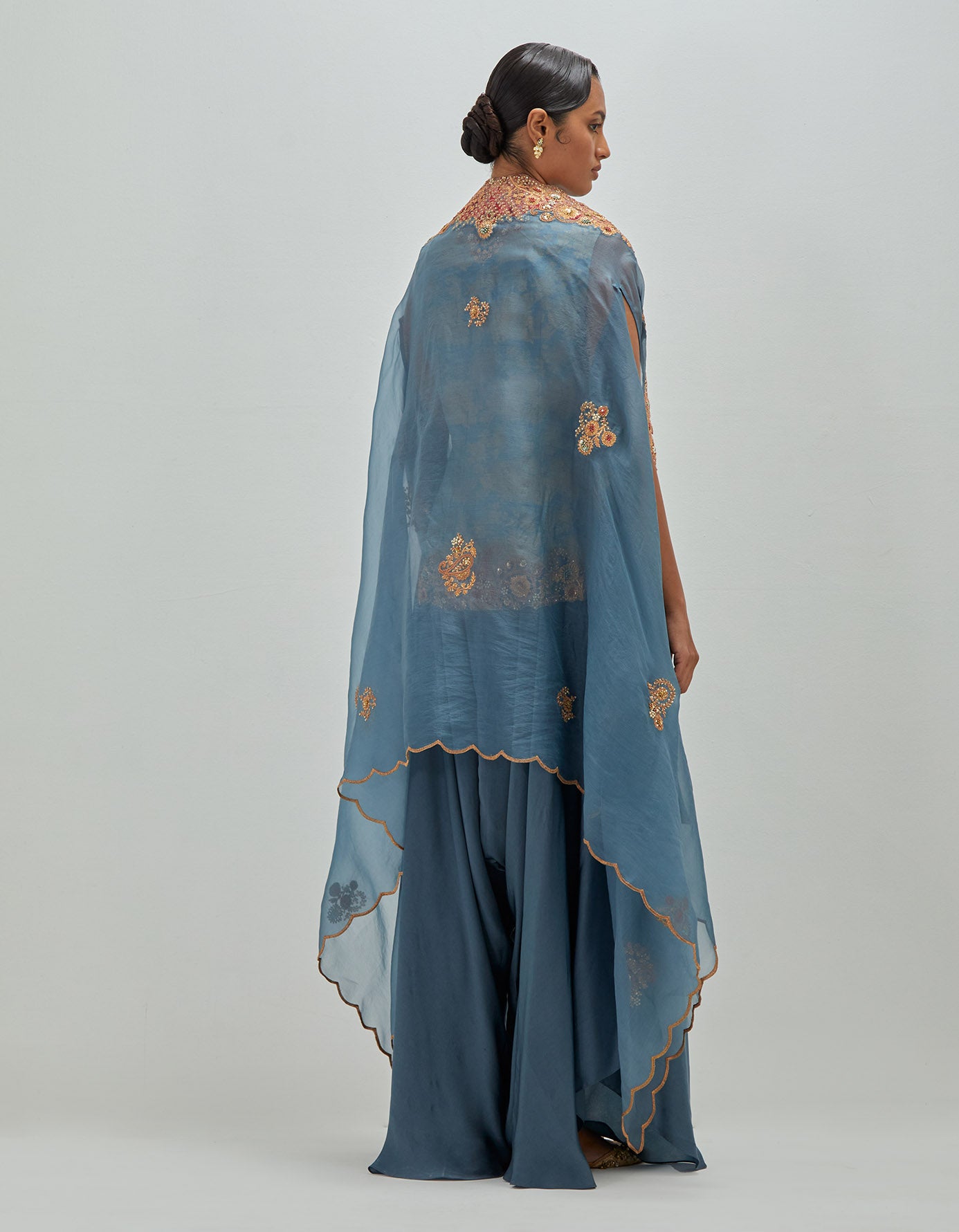 brocade short Jacket Cape set