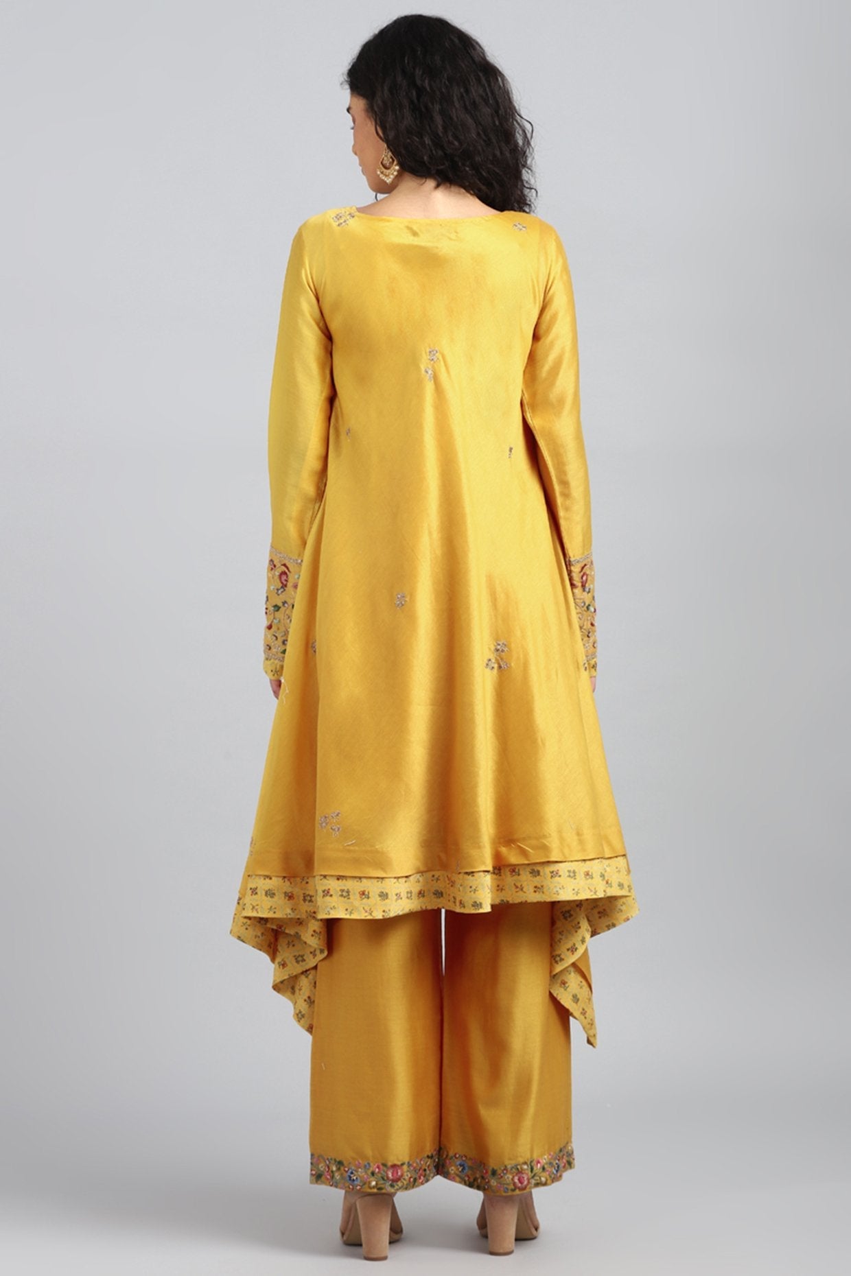 Yellow Printed & Embroidered Kurta Set