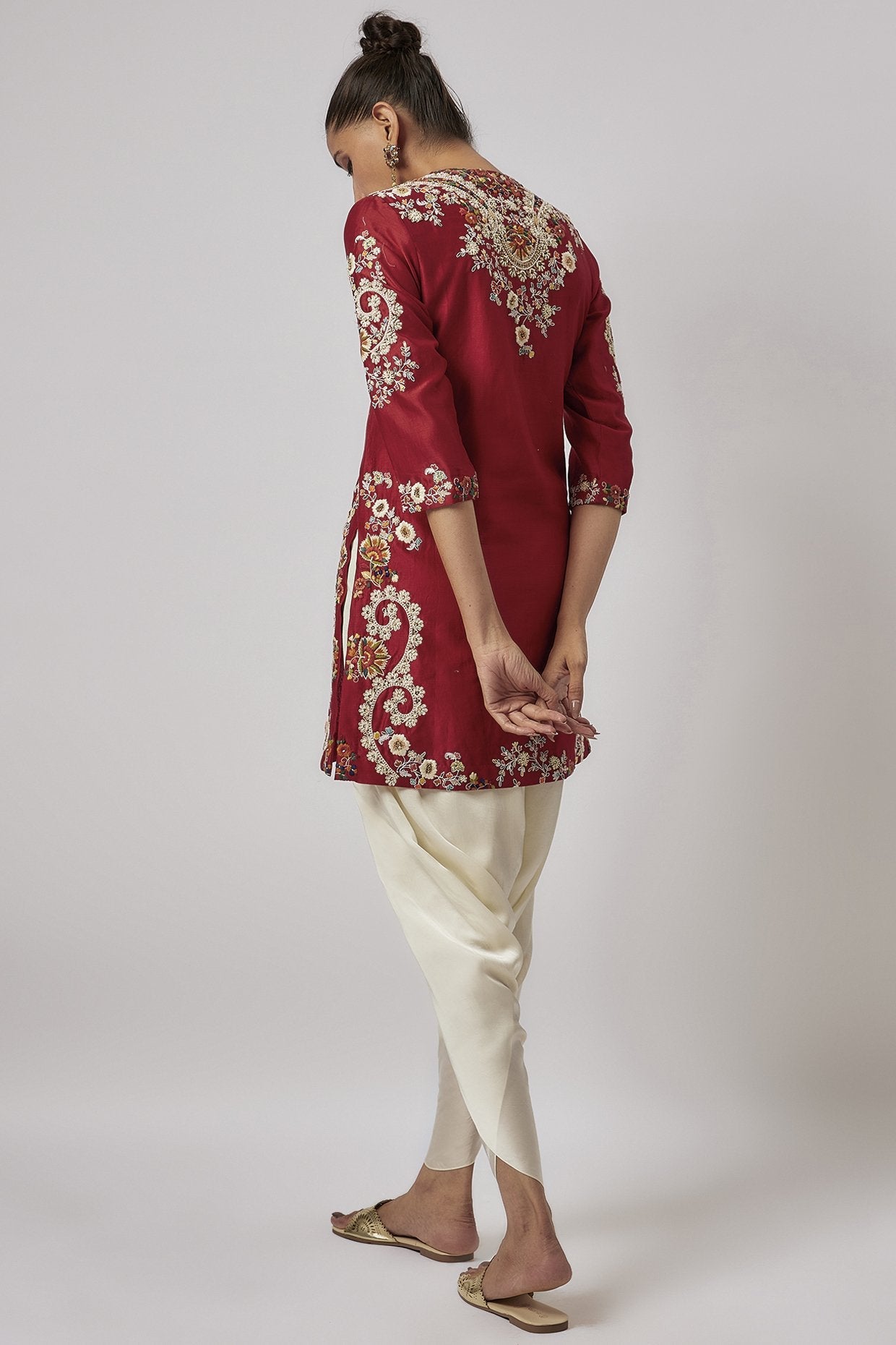 Red Chanderi Embroidered Kurta Set