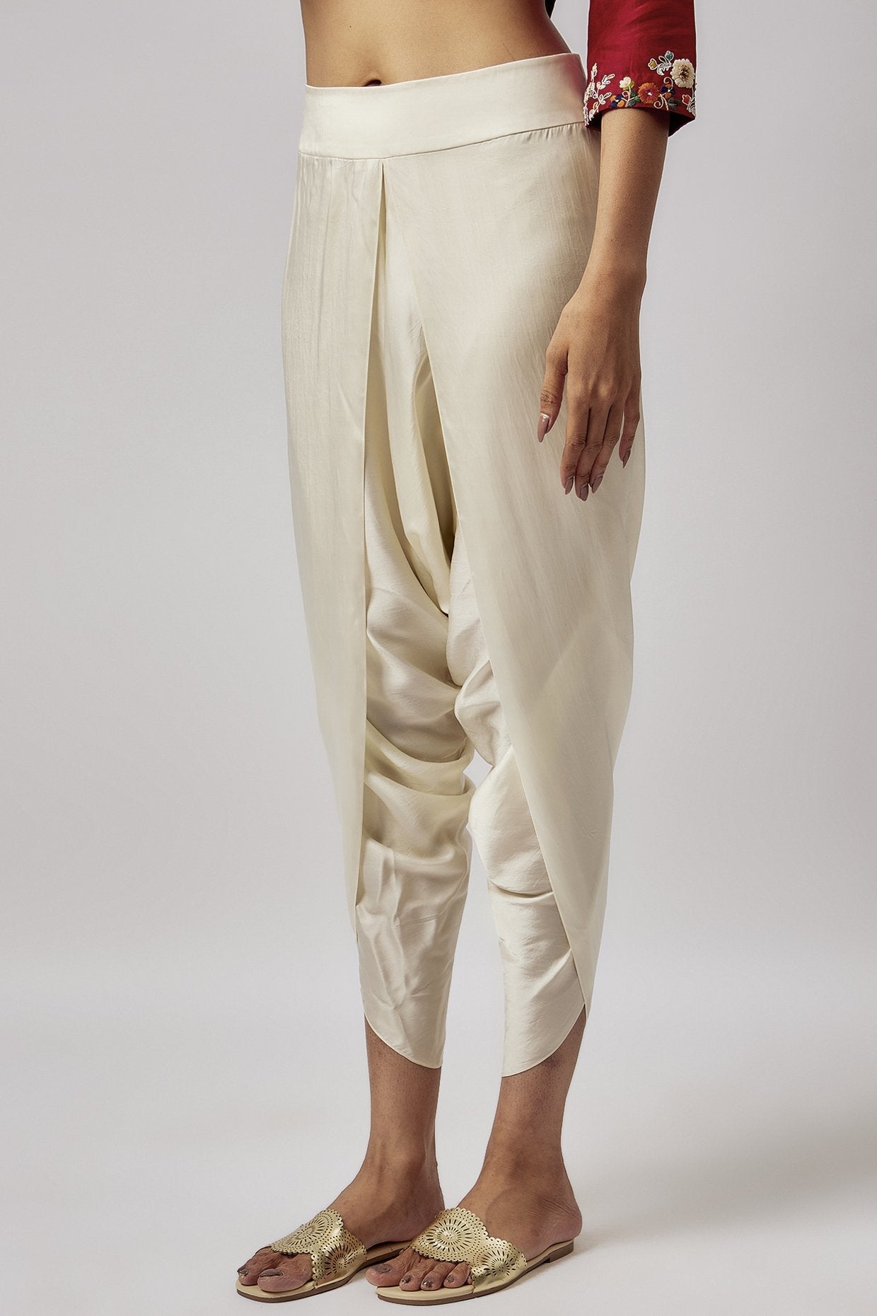 Red Chanderi Embroidered Kurta Set