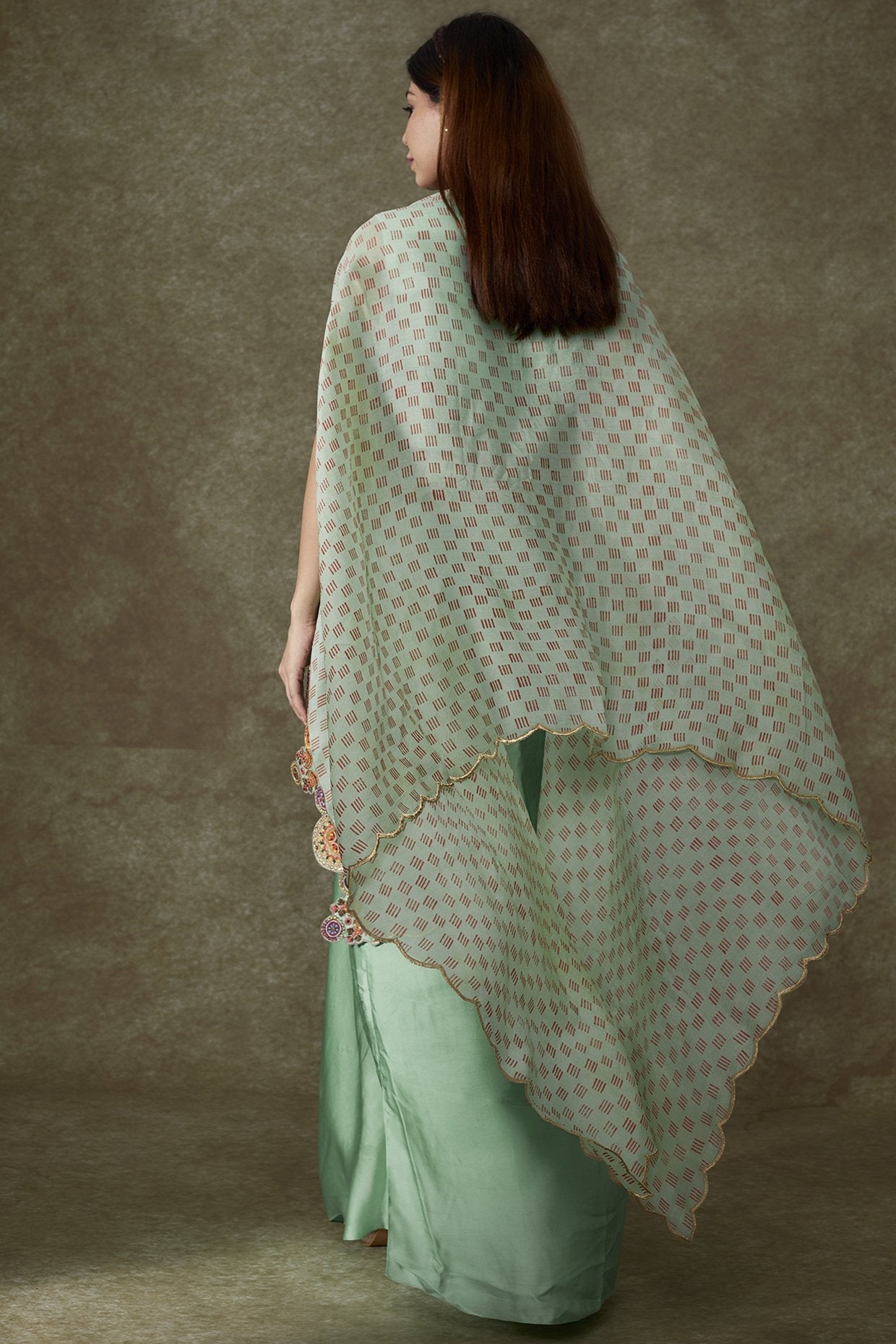 Turquoise Organza Bandhani Printed Cape Set