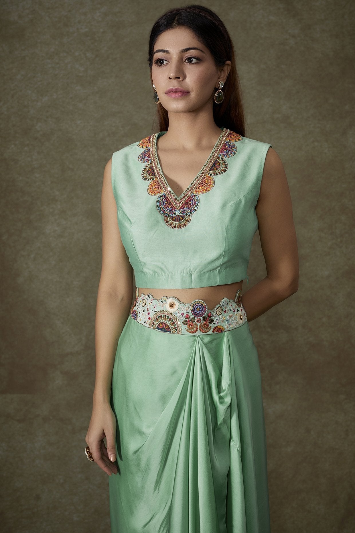 Turquoise Organza Bandhani Printed Cape Set