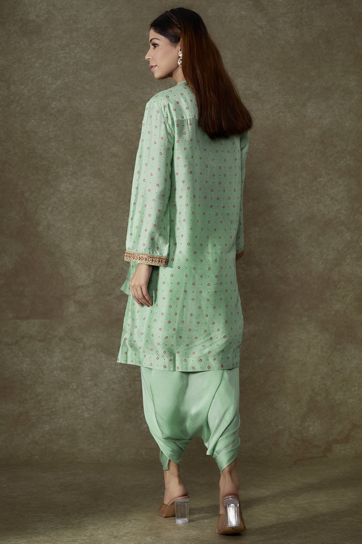 Turquoise Bemberg Silk Bandhani Printed Kurta Set