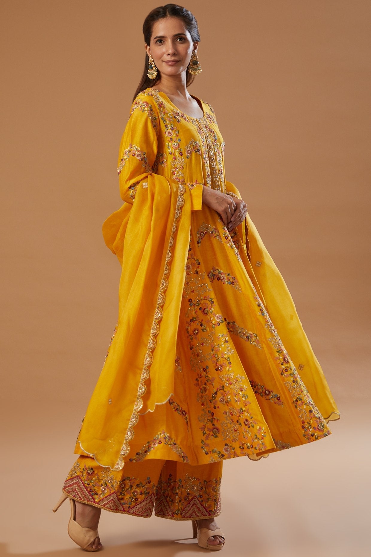 Kali Kurta With Pant And Dupatta