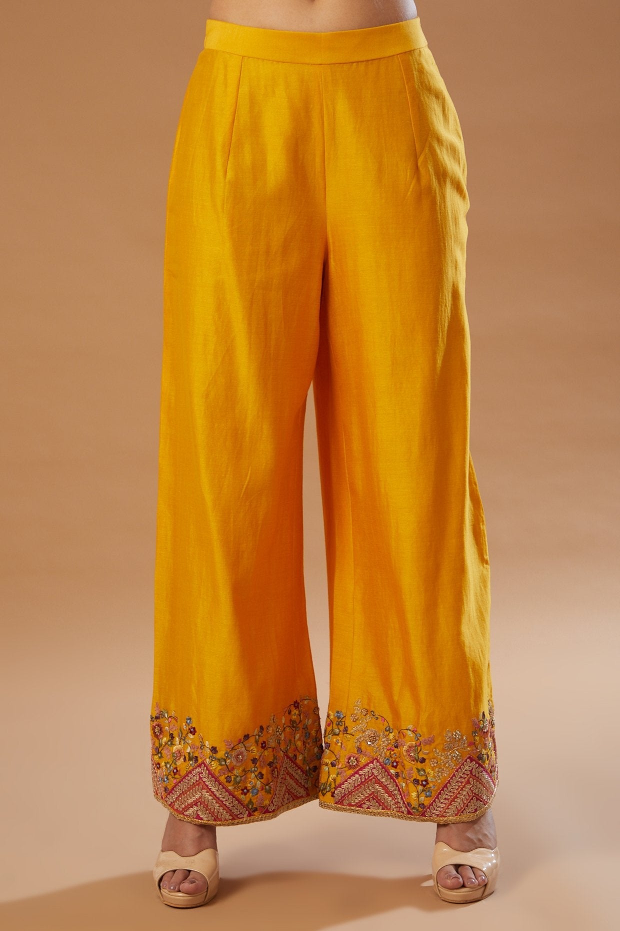Kali Kurta With Pant And Dupatta