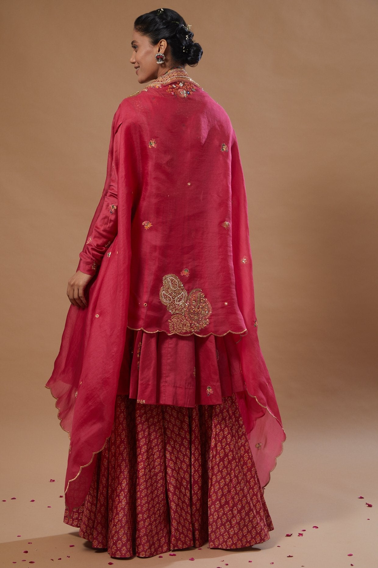 Heart Shape Gather Kurta With Sharara And Cape